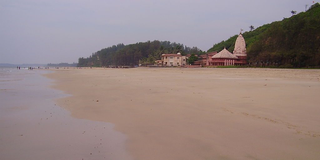 A backpackers guide to Ganpatipule Ratnagiri