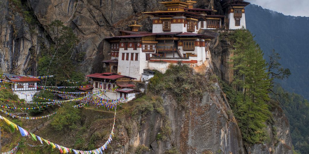 Bhutan – the Land of Thunder Dragon