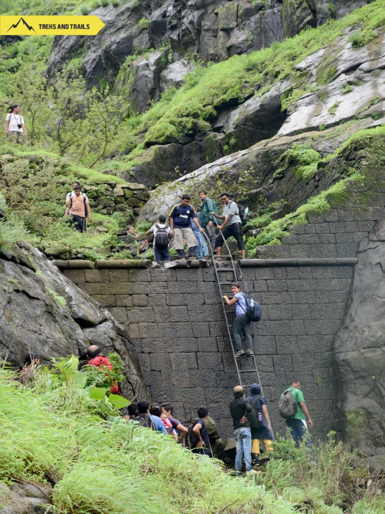 Peb Fort Trek