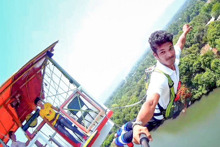 Did you know? You could enjoy the thrill of Bungee Jumping & Adventure sports right in the lap of Mumbai Pune in Maharashtra!