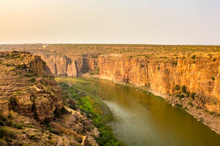 Gandikota and Belum Caves