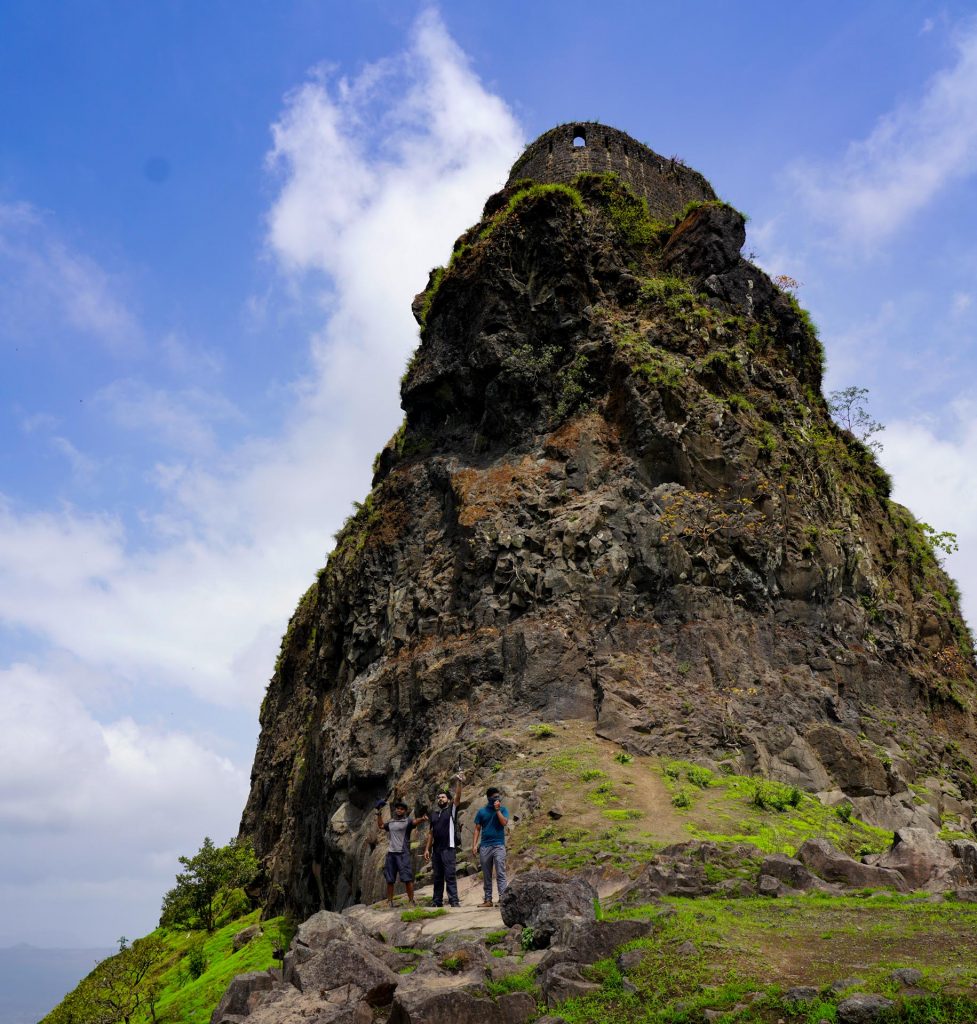 tikona fort trek route