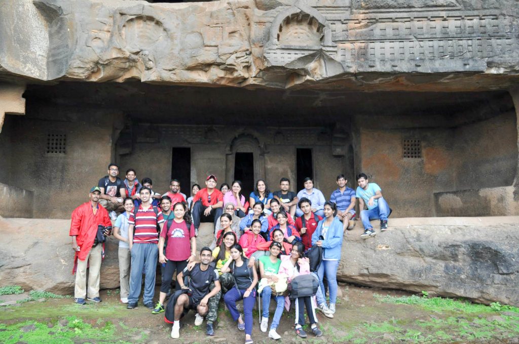 Lohagad-Fort-Trek-Monsoon