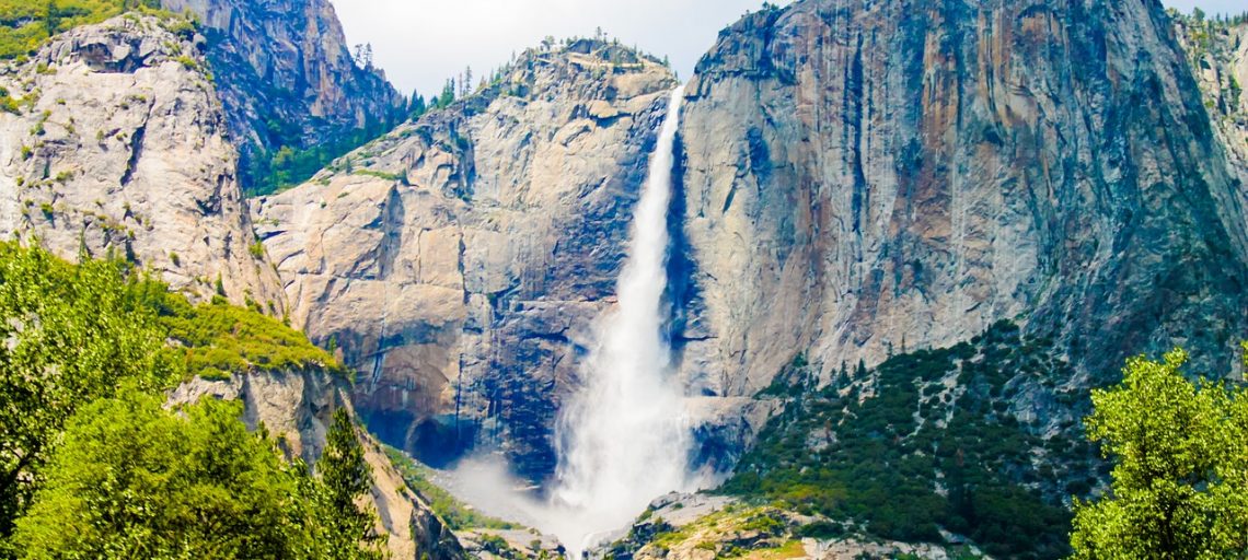 Your Guide to the Best Mountain Movies and Travel Movies of All Time