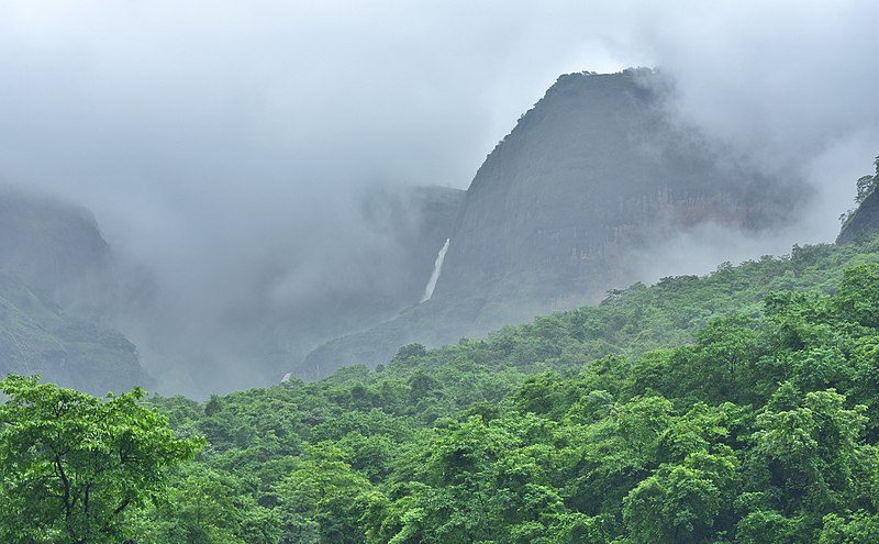 Devkund Waterfall Trek 2022 | Devkund Waterfall In Monsoon