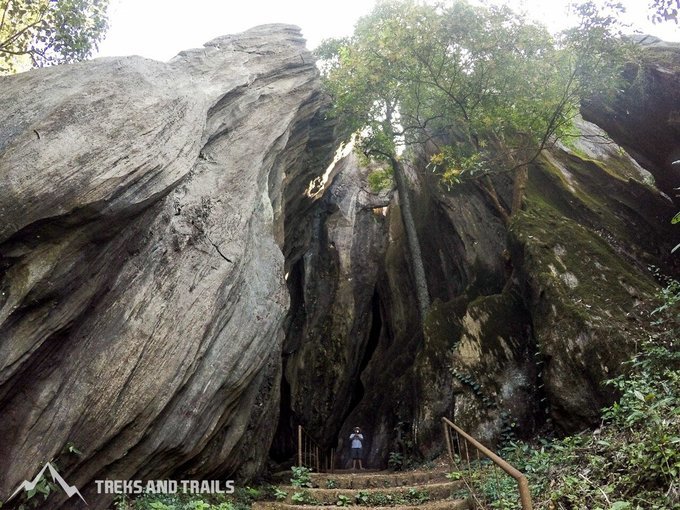 Yana Caves Trek - Tour