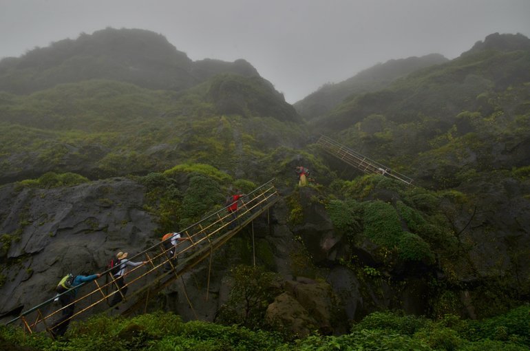 Ratangad Ladder