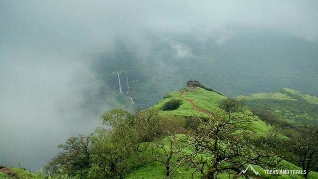 Trekking India