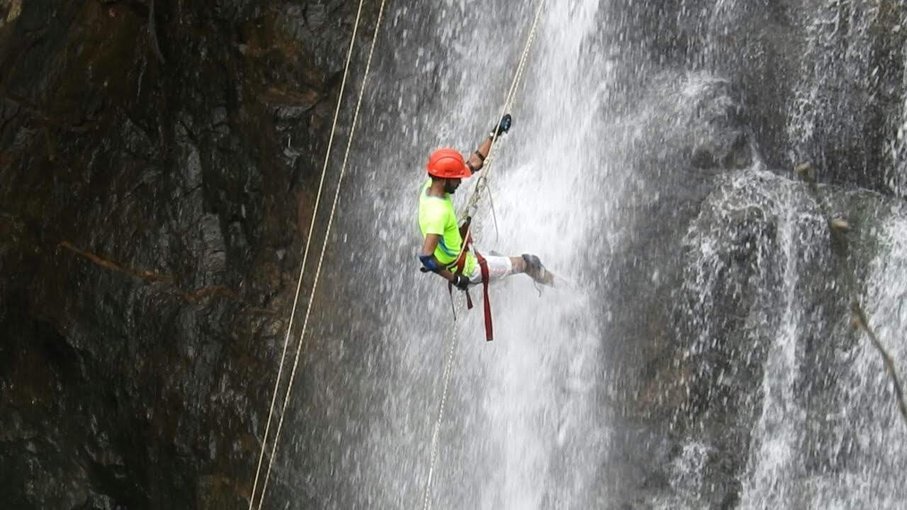 Dudhiware Waterfall Rapelling Near Lonavala