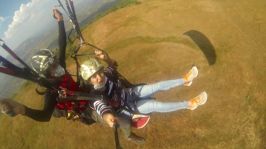 Joyride Tandem Paragliding Kamshet - Tour