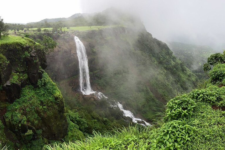 Madheghat Waterfall Rappelling - Tour